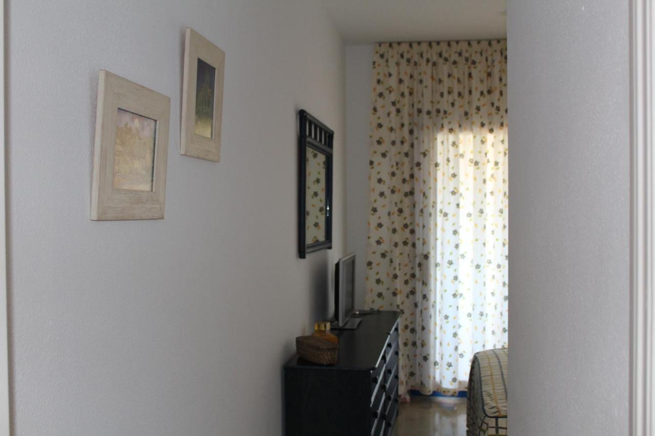 Duquesa Suites. Manilva Сан Луис де Сабинияс Екстериор снимка